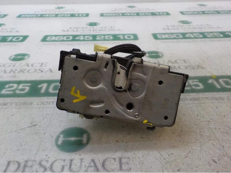 Recambio de cerradura puerta trasera derecha para opel corsa e edition referencia OEM IAM 13431845 13431845 