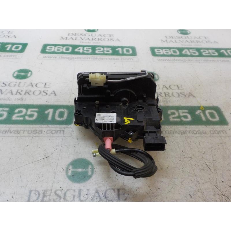Recambio de cerradura puerta trasera derecha para opel corsa e edition referencia OEM IAM 13431845 13431845 