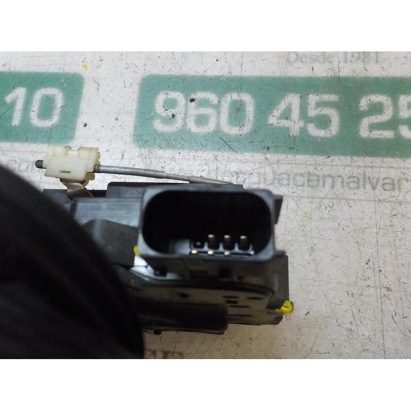 Recambio de cerradura puerta trasera derecha para opel corsa e edition referencia OEM IAM 13431845 13431845 