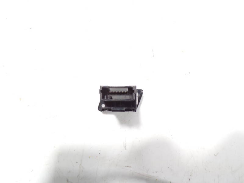 Recambio de freno de mano electrico para toyota prius+ 1.8 16v (híbrido) referencia OEM IAM 8471847041  