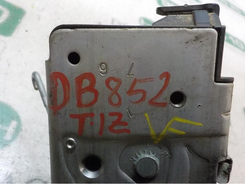 Recambio de cerradura puerta trasera izquierda para opel corsa e edition referencia OEM IAM 13431842 13431842 