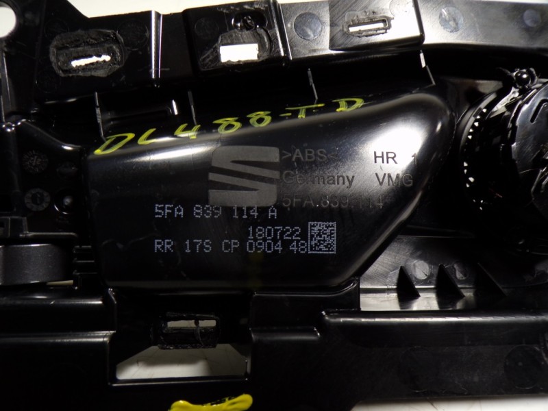Recambio de maneta interior trasera derecha para cupra leon sportstourer (kl8) vz 2.0 tsi 4drive referencia OEM IAM  5FA839114A 