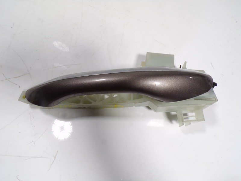 Recambio de maneta exterior trasera izquierda para hyundai santa fe essence 2wd referencia OEM IAM 83650S1010  