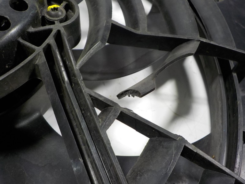 Recambio de electroventilador para citroën c4 cactus 1.6 blue-hdi fap referencia OEM IAM 9801666680 9801666680 