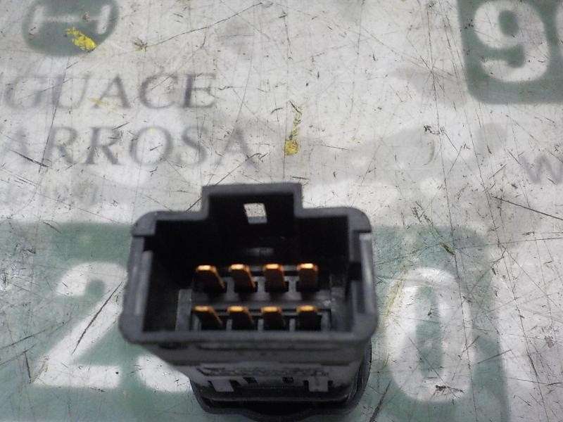 Recambio de warning para dacia sandero 1.6 cat referencia OEM IAM 252905315R  