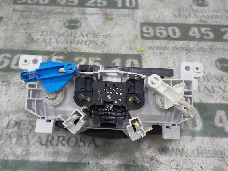 Recambio de mando calefaccion / aire acondicionado para dacia sandero 1.6 cat referencia OEM IAM 6001551800  