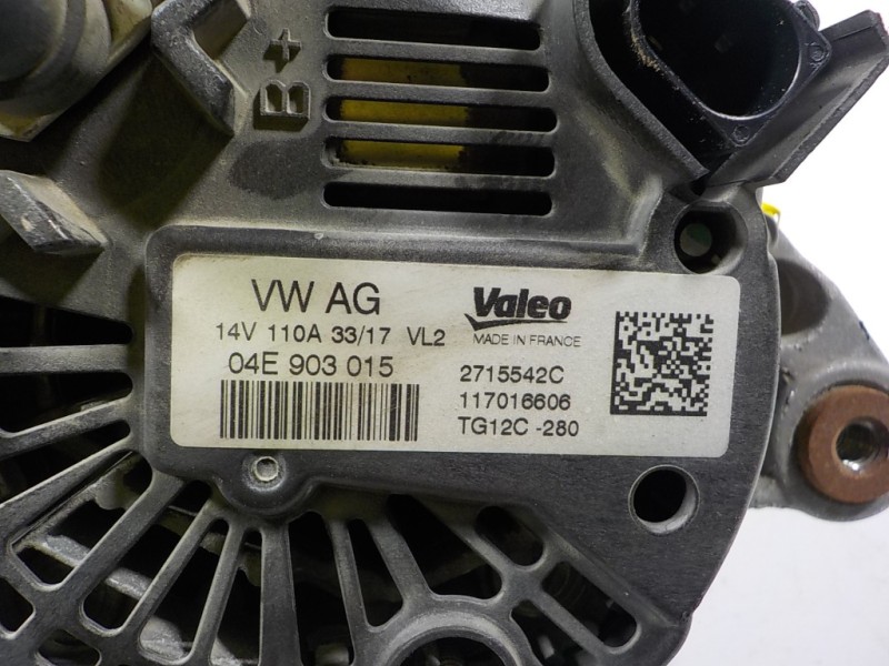 Recambio de alternador para volkswagen polo 1.6 tdi dpf referencia OEM IAM 04E903015 04E903015 