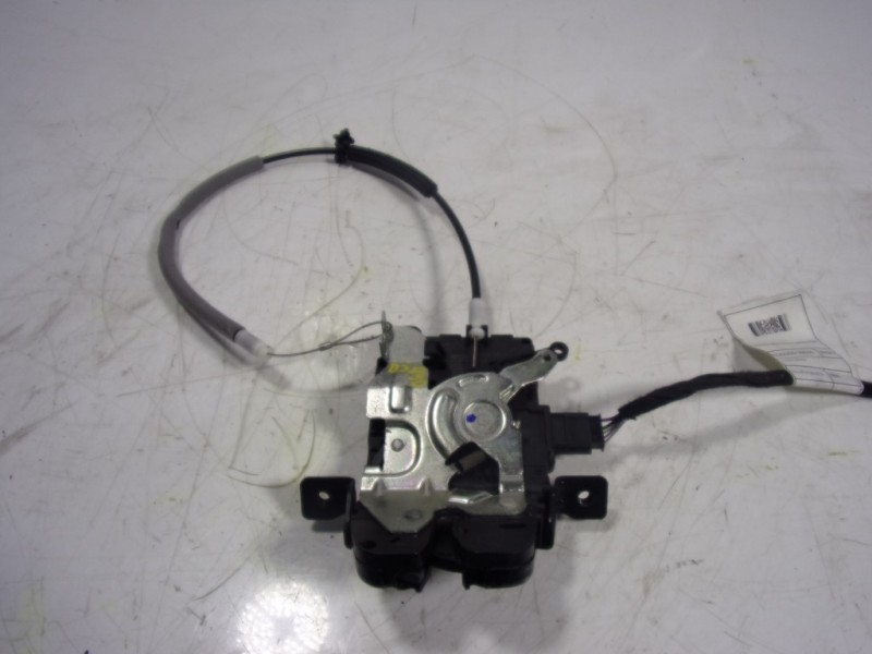 Recambio de cerradura maletero / porton para alfa romeo stelvio (630) executive 4wd referencia OEM IAM 50560400 50560400 