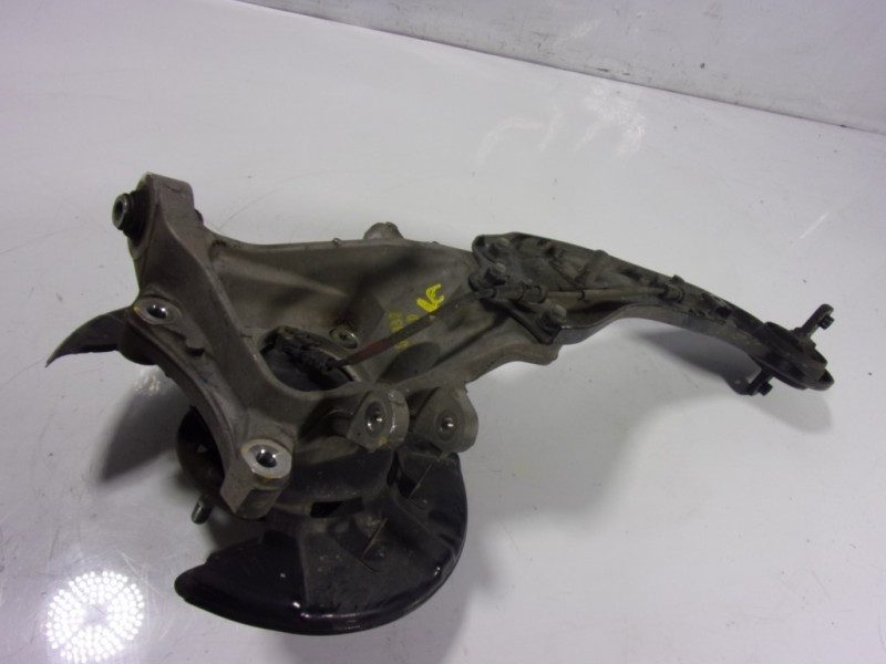 Recambio de mangueta trasera derecha para hyundai santa fe essence 2wd referencia OEM IAM 52711S1000  