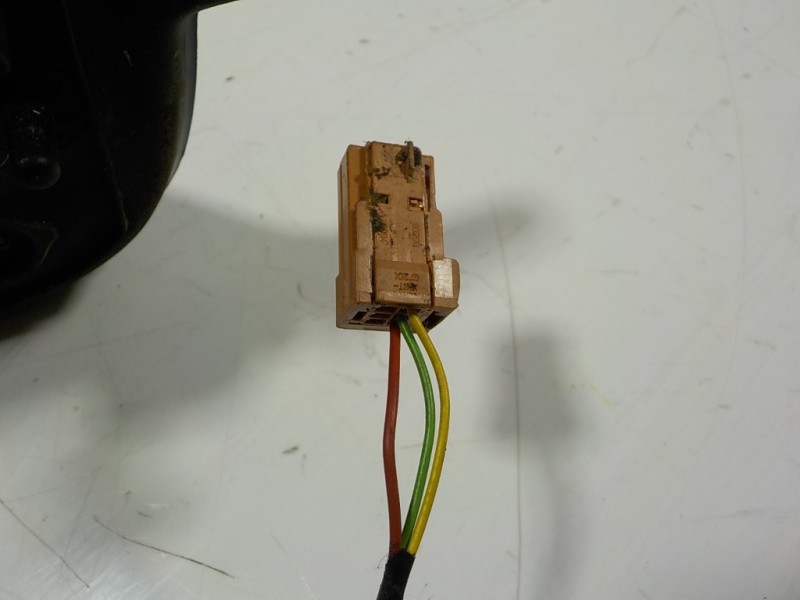 Recambio de espejo izquierdo para citroën c4 cactus 1.6 blue-hdi fap referencia OEM IAM 98016916XT  