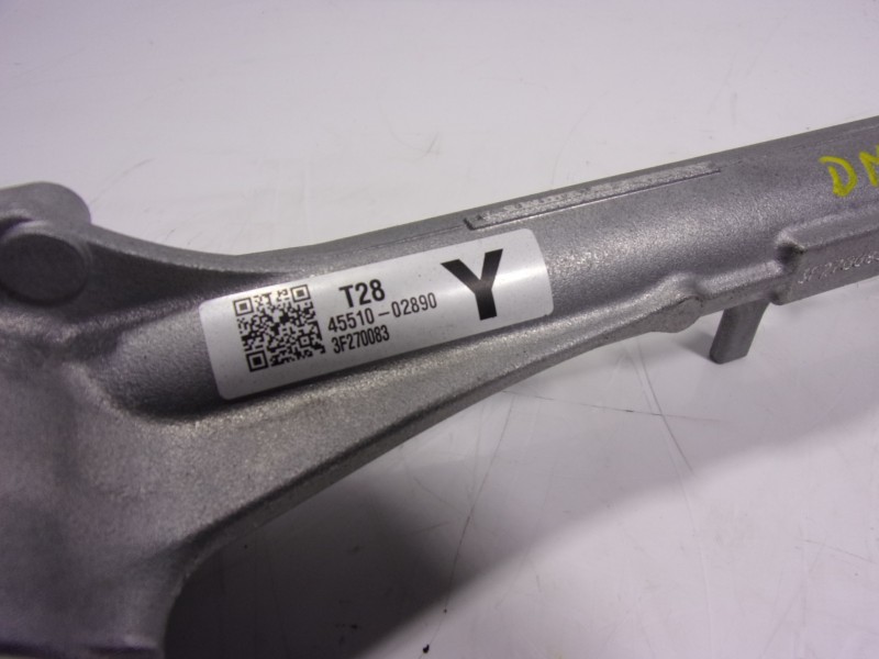 Recambio de cremallera direccion para toyota corolla hybrid referencia OEM IAM 4551002880 4551002890 