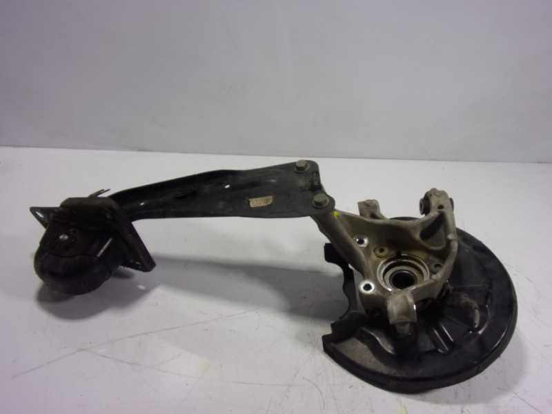 Recambio de mangueta trasera izquierda para skoda kodiaq 2.0 tdi referencia OEM IAM 5QF505435F  