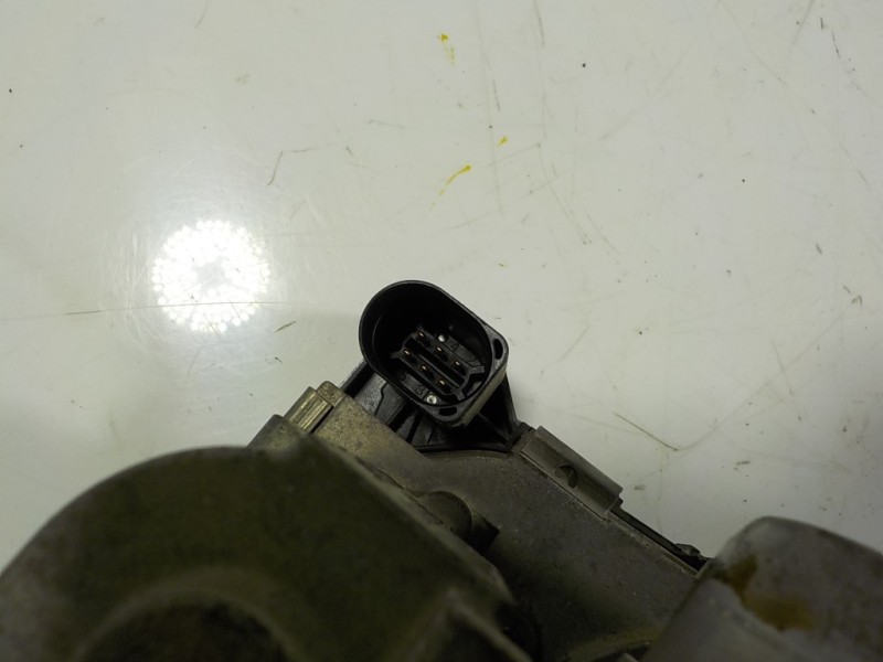 Recambio de caja mariposa para volkswagen polo 1.6 tdi dpf referencia OEM IAM 04C133062C 04C133062C 