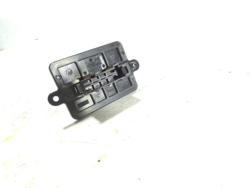 Recambio de resistencia calefaccion para dacia sandero 1.5 dci diesel fap cat referencia OEM IAM 271509981R  