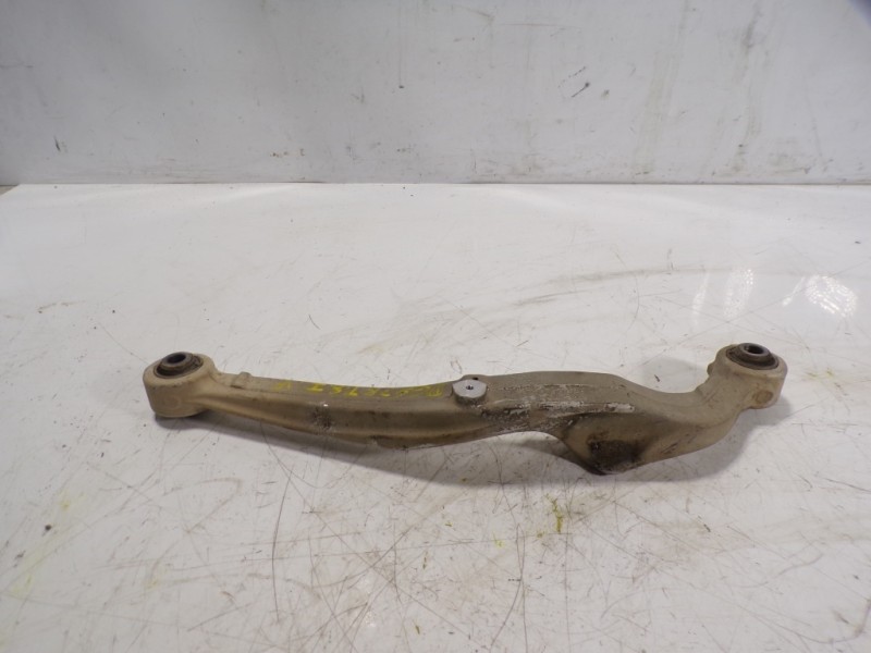 Recambio de brazo suspension superior trasero izquierdo para nissan x-trail (t32) acenta 4x4 referencia OEM IAM 55121JD00B  