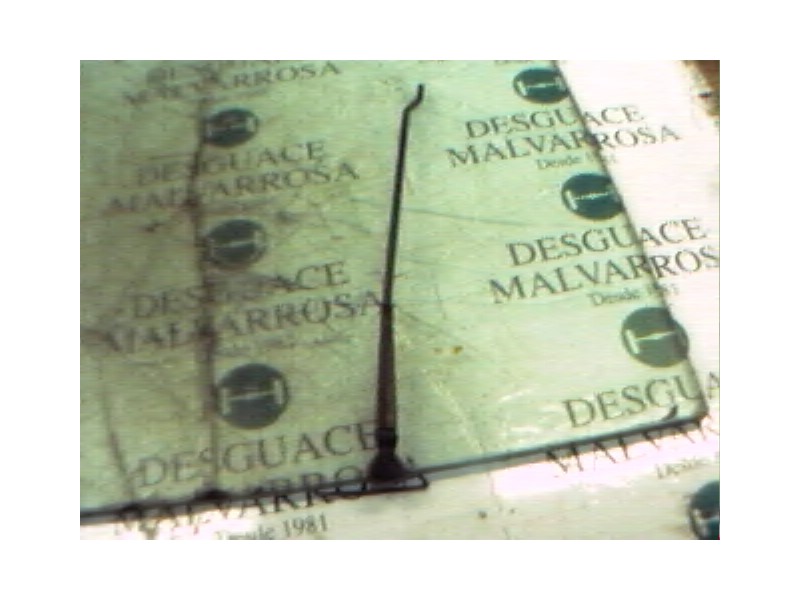 Recambio de brazo limpia delantero derecho para opel corsa b 1.7 diesel referencia OEM IAM   