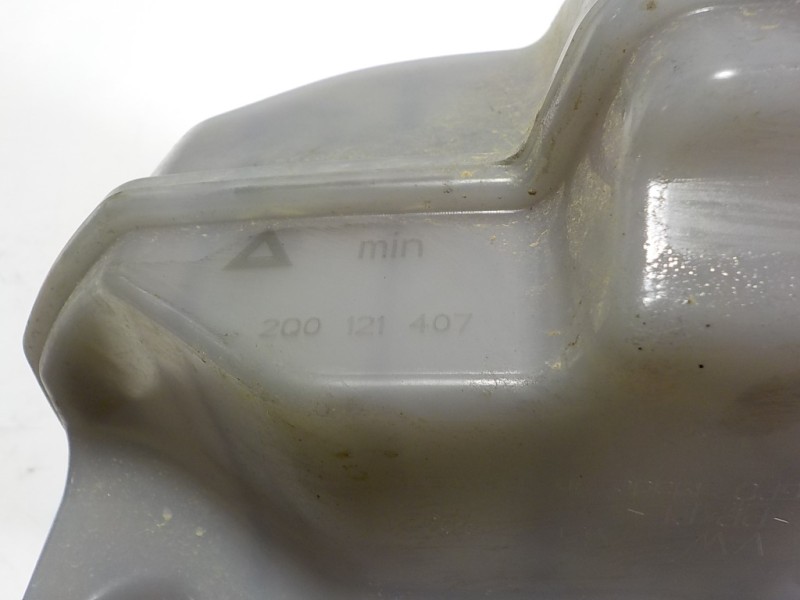 Recambio de deposito expansion para volkswagen polo 1.6 tdi dpf referencia OEM IAM 2Q0121407 2Q0121407 