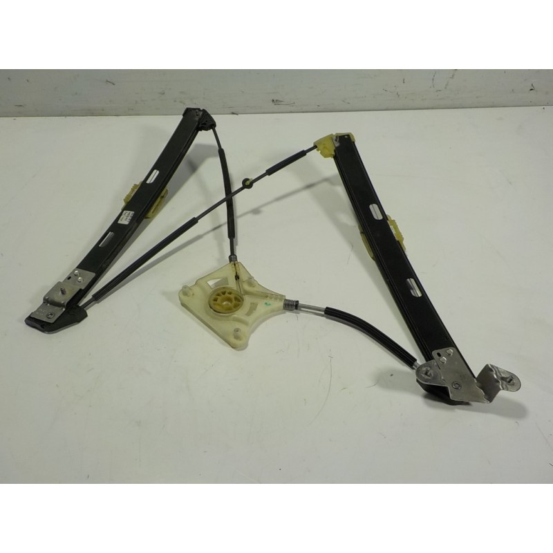 Recambio de elevalunas delantero izquierdo para volkswagen polo 1.6 tdi dpf referencia OEM IAM 2G4837461B 2G4837461A 