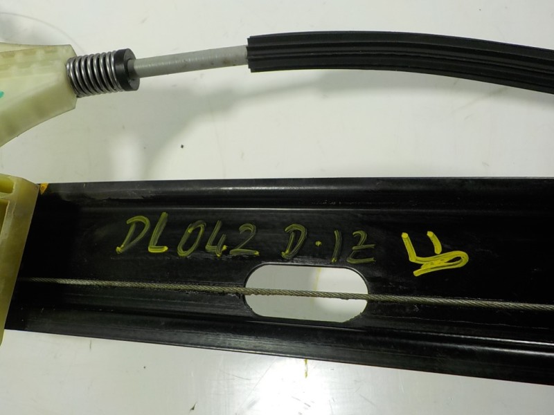 Recambio de elevalunas delantero izquierdo para volkswagen polo 1.6 tdi dpf referencia OEM IAM 2G4837461B 2G4837461A 