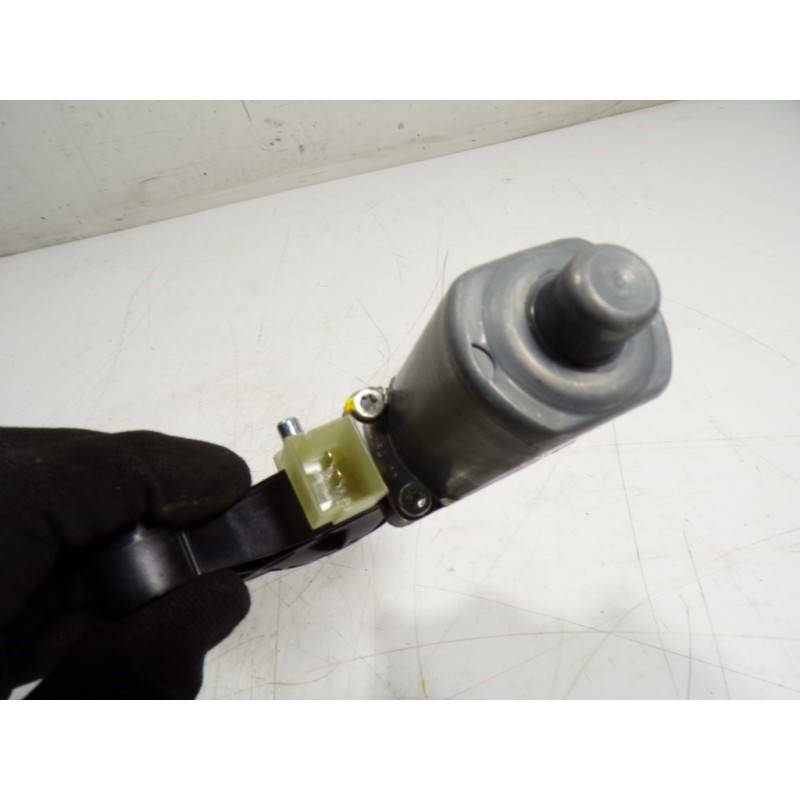 Recambio de motor elevalunas delantero izquierdo para cupra leon sportstourer (kl8) vz 2.0 tsi 4drive referencia OEM IAM 5Q09598