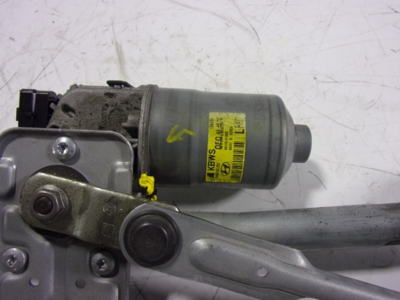 Recambio de motor limpia delantero para hyundai santa fe essence 2wd referencia OEM IAM 98110C5500 98100S1000 