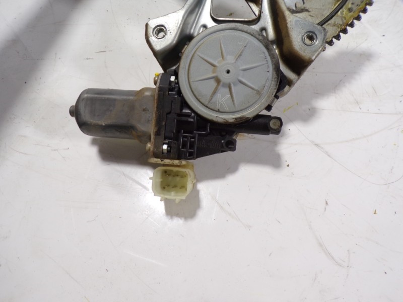 Recambio de elevalunas trasero derecho para nissan x-trail (t32) acenta 4x4 referencia OEM IAM 827204CA0A 827301BA0A 2621004650