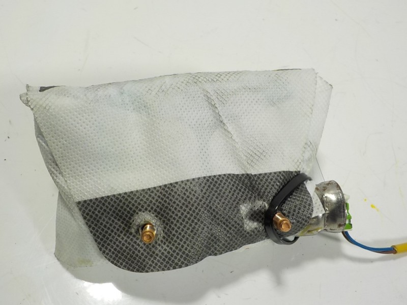 Recambio de airbag lateral delantero izquierdo para toyota verso 1.6 16v cat referencia OEM IAM  739200F011 