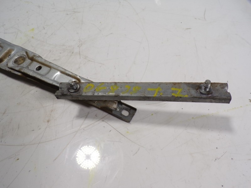 Recambio de elevalunas trasero izquierdo para nissan x-trail (t32) acenta 4x4 referencia OEM IAM 827214CA0A 27311BA0A 621004660