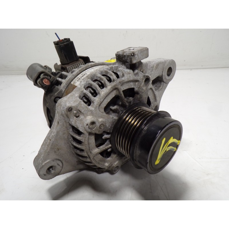 Recambio de alternador para toyota verso 1.6 16v cat referencia OEM IAM 270600T360 270600T360 