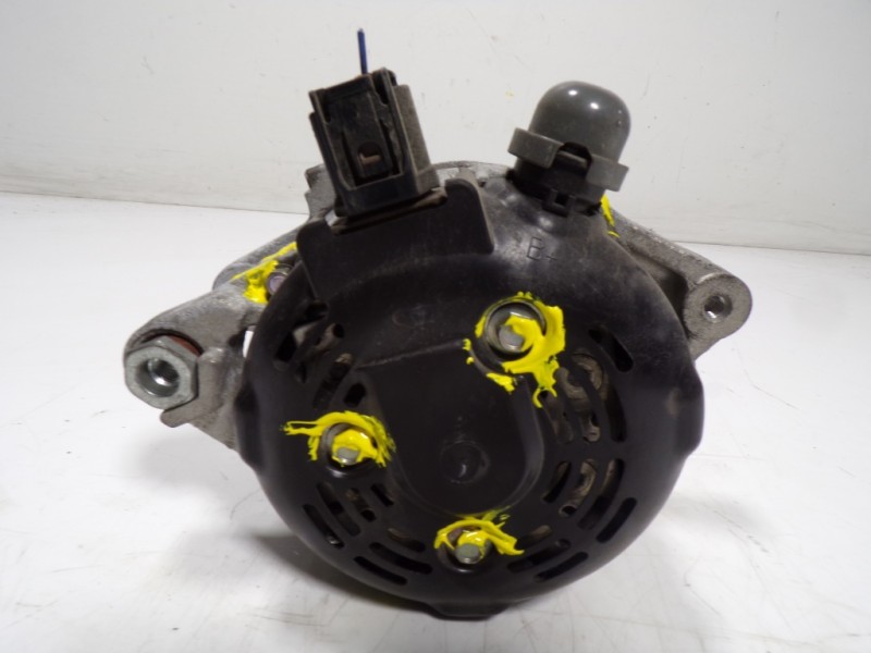 Recambio de alternador para toyota verso 1.6 16v cat referencia OEM IAM 270600T360 270600T360 