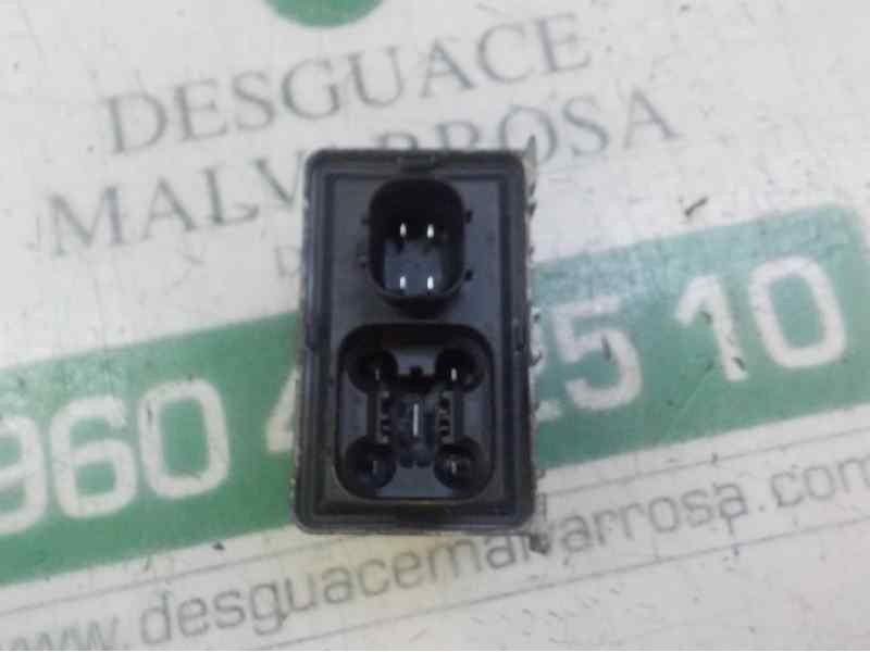 Recambio de caja precalentamiento para opel insignia berlina 2.0 cdti cat referencia OEM IAM 55563423  