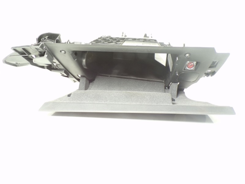 Recambio de guantera para peugeot 508 sw 1.6 blue-hdi fap referencia OEM IAM 825283 9686450877 