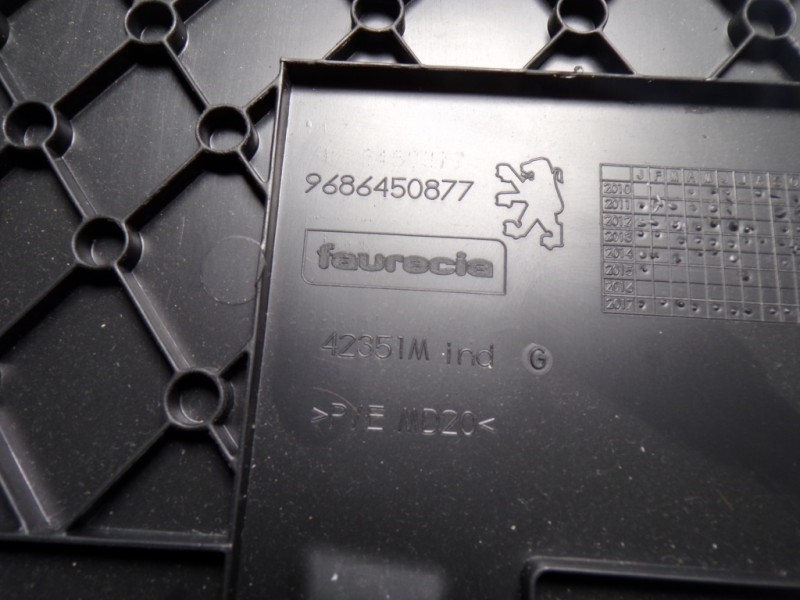 Recambio de guantera para peugeot 508 sw 1.6 blue-hdi fap referencia OEM IAM 825283 9686450877 