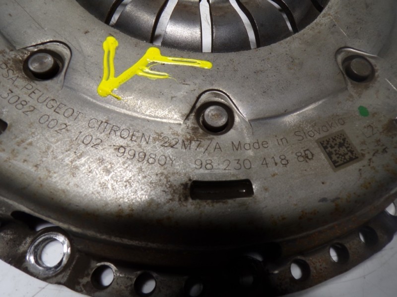 Recambio de kit embrague para peugeot 508 sw 1.6 blue-hdi fap referencia OEM IAM 9807979080 9823041880 9823041780