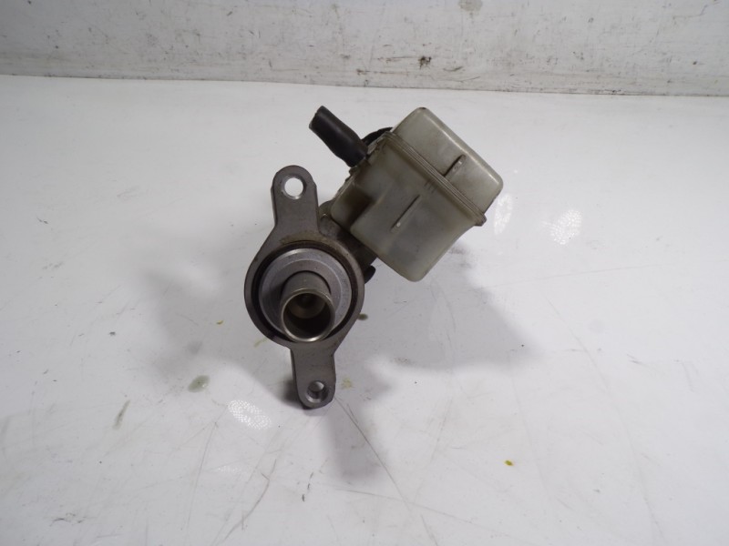 Recambio de bomba freno para dacia lodgy 1.5 dci diesel fap cat referencia OEM IAM 460112629R  