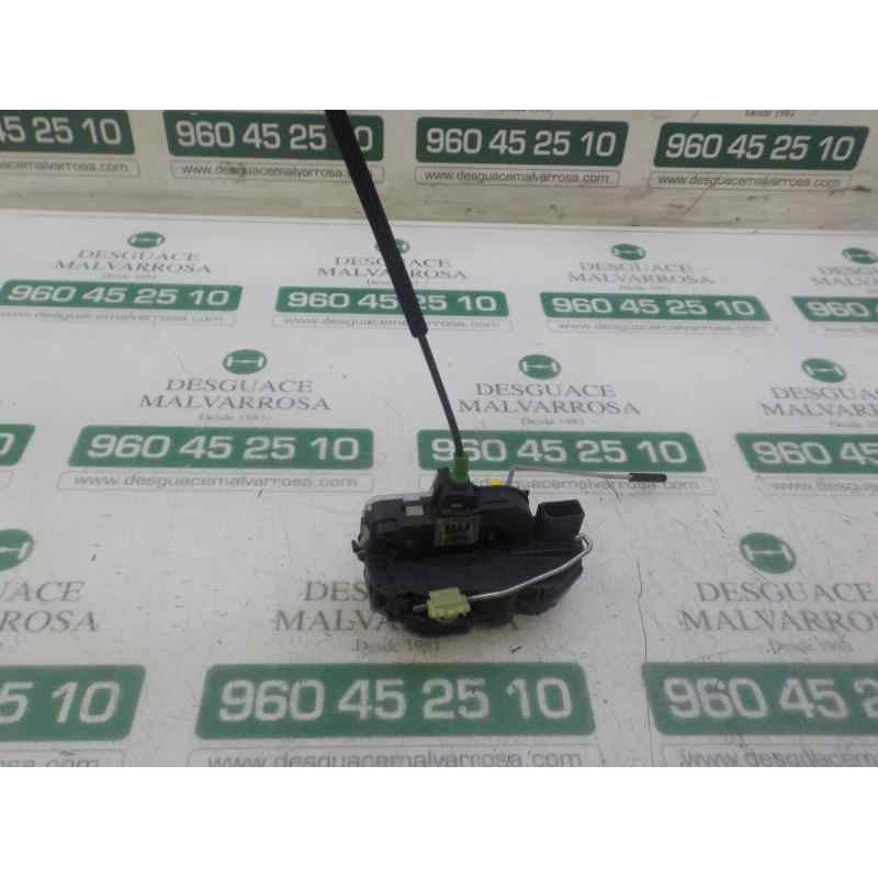 Recambio de cerradura puerta trasera izquierda para opel insignia berlina 2.0 cdti cat referencia OEM IAM 13503179 13503179 