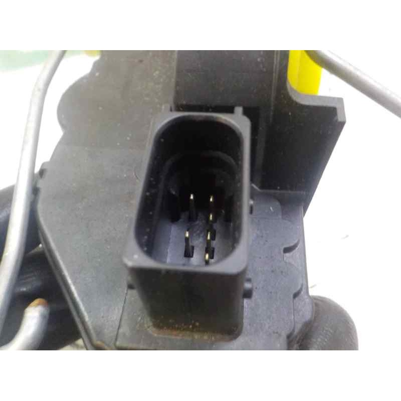 Recambio de cerradura puerta trasera izquierda para opel insignia berlina 2.0 cdti cat referencia OEM IAM 13503179 13503179 