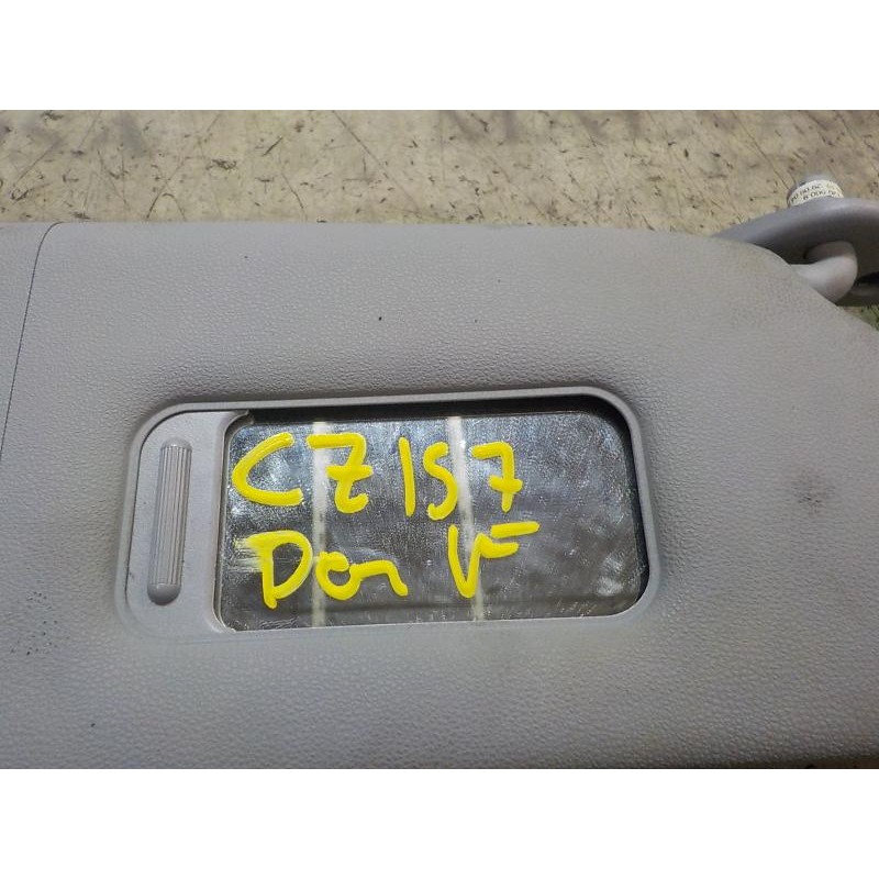 Recambio de parasol derecho para bmw serie 1 berlina (e81/e87) 2.0 16v diesel referencia OEM IAM 51167252506  