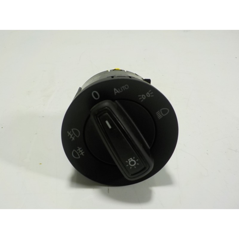 Recambio de mando luces para volkswagen polo 1.6 tdi dpf referencia OEM IAM 5G0941431AFWZU 5G0941431R 