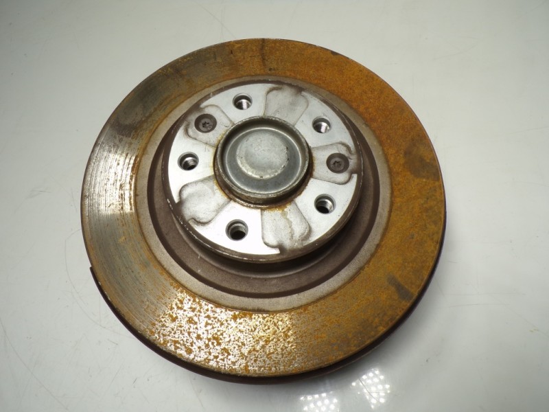 Recambio de mangueta trasera izquierda para peugeot 508 sw 1.6 blue-hdi fap referencia OEM IAM 517654  