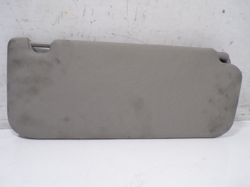 Recambio de parasol izquierdo para hyundai santa fe essence 2wd referencia OEM IAM 85210S1100YGE  