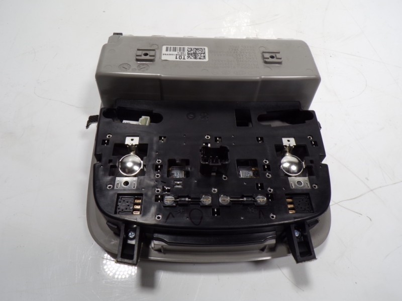 Recambio de piloto interior para hyundai santa fe essence 2wd referencia OEM IAM 92800S1000YGE 92800S1000100 