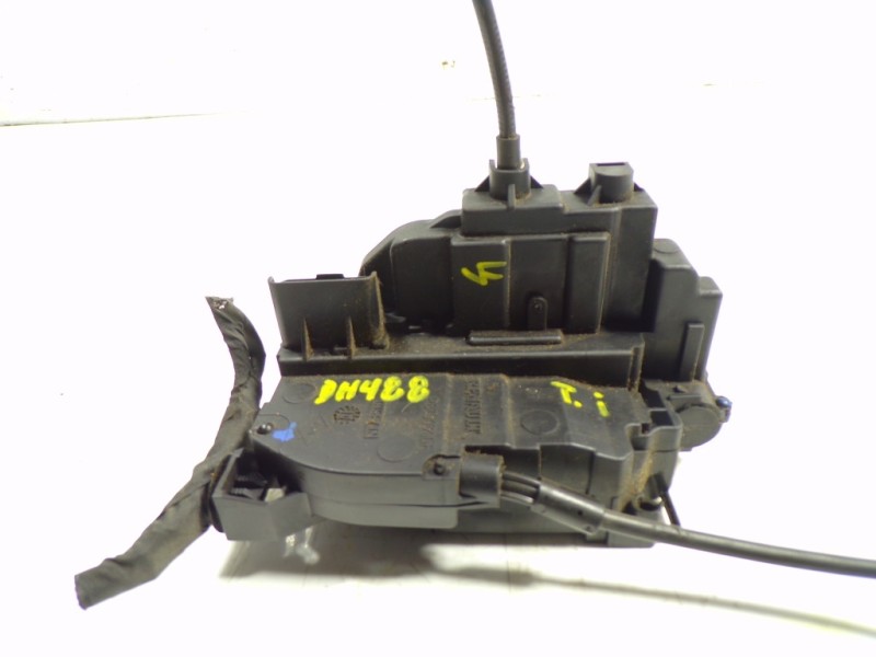 Recambio de cerradura puerta trasera izquierda para renault scenic iii 1.5 dci diesel referencia OEM IAM 825030032R  