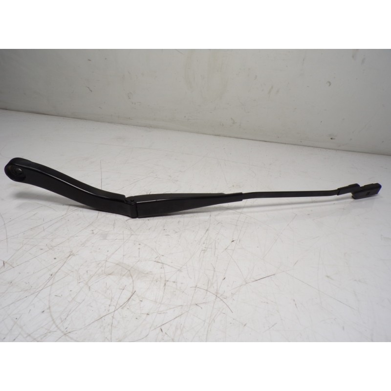 Recambio de brazo limpia delantero izquierdo para renault trafic furgón 1.6 dci diesel energy referencia OEM IAM 288810103R  