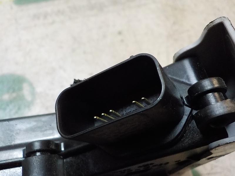 Recambio de cerradura puerta delantera izquierda para hyundai kona pure referencia OEM IAM 81310J9000 81310J9000 