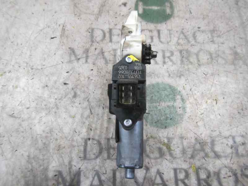 Recambio de motor elevalunas delantero derecho para opel vectra c berlina 1.8 16v referencia OEM IAM   