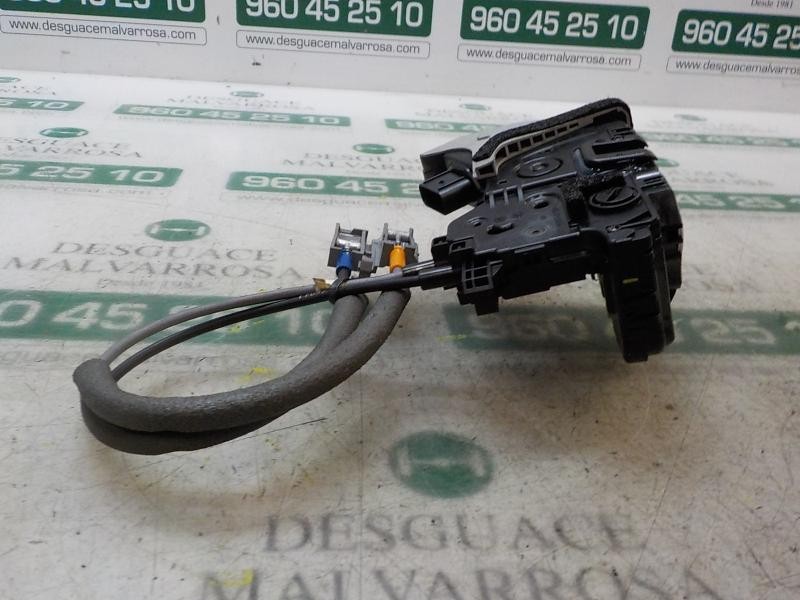 Recambio de cerradura puerta trasera derecha para hyundai kona pure referencia OEM IAM 81420J9000 81420J9000 