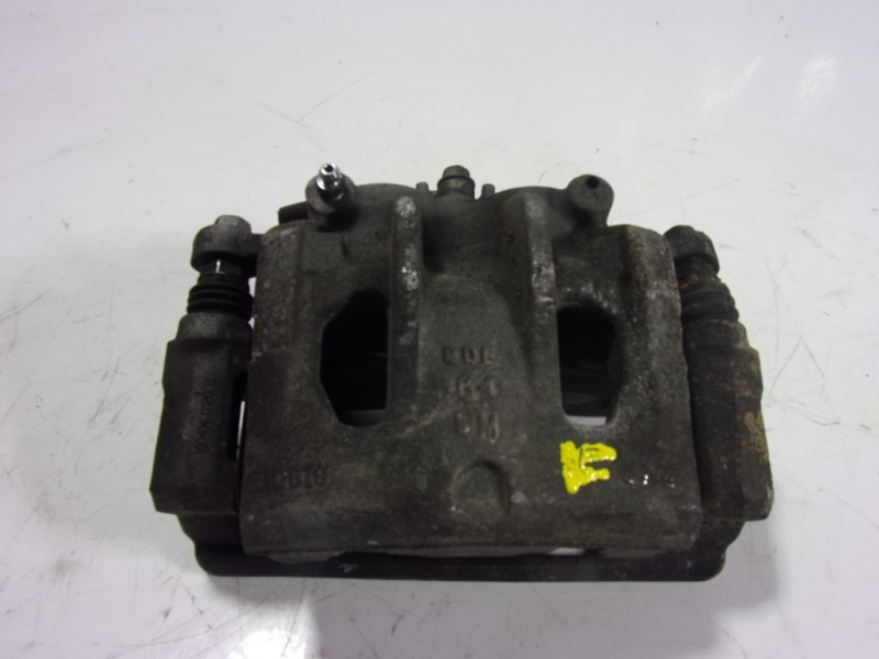 Recambio de pinza freno delantera derecha para hyundai santa fe essence 2wd referencia OEM IAM 58190S1A70  