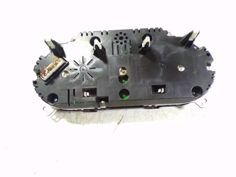 Recambio de cuadro instrumentos para kia cee´d 1.4 cat (1396 cm3) referencia OEM IAM 94003A2182 94003A2182 