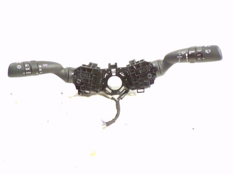 Recambio de mando luces para toyota rav4 hybrid fwd referencia OEM IAM 8432933090 4220017L021 